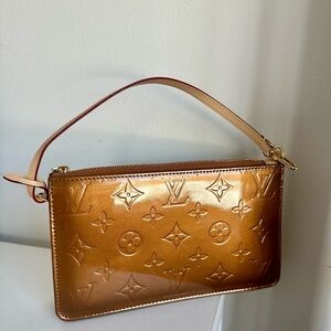 Louis Vuitton Vernis Monogramed mini pouch bag in Bronze